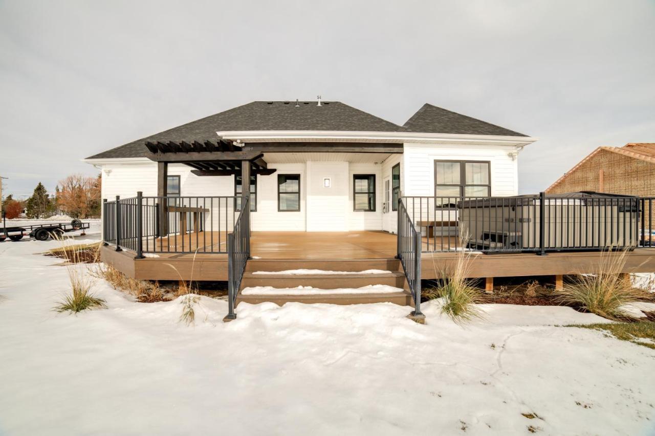 Teton Valley Getaway With Private Deck And Hot Tub! Ashton Extérieur photo