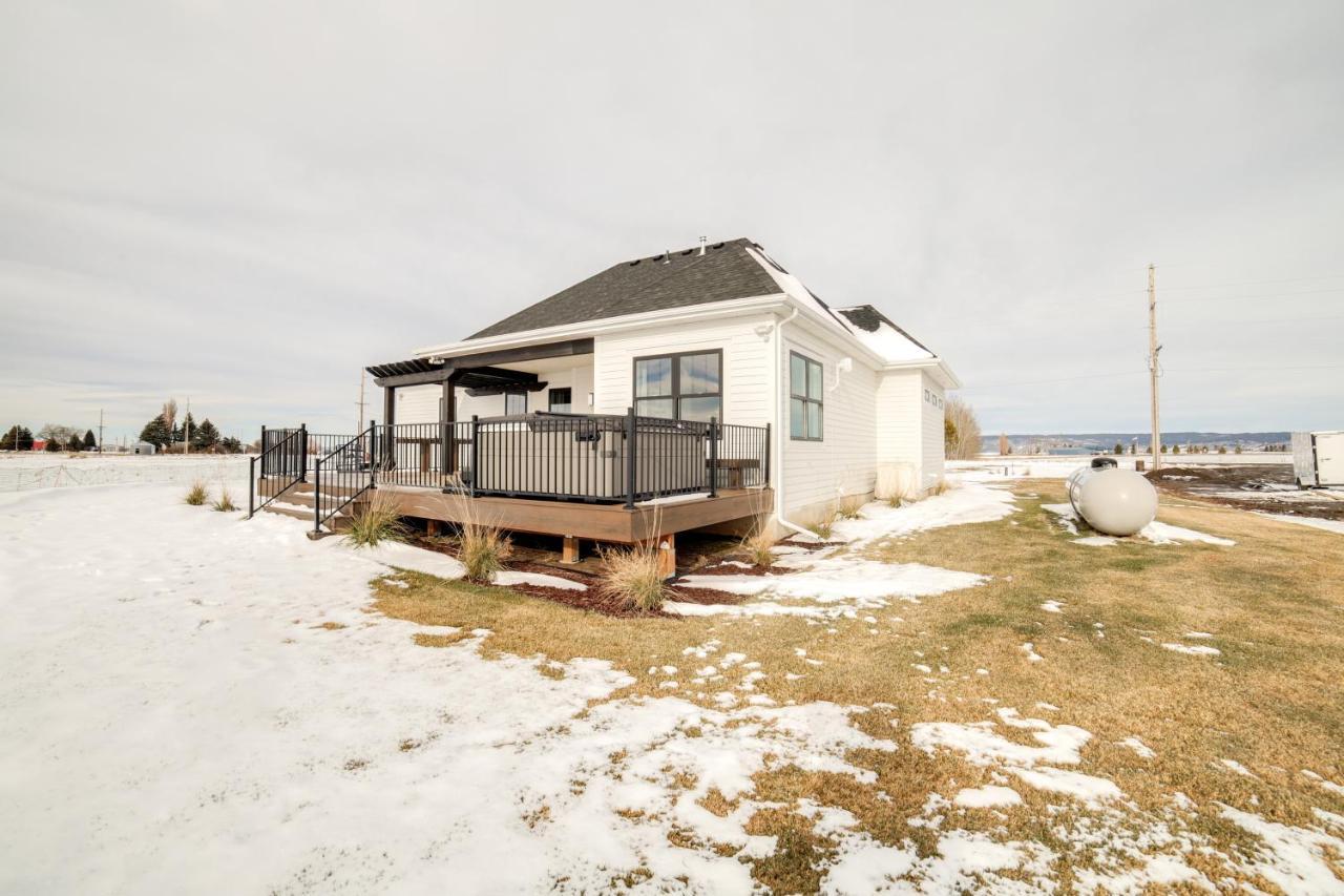 Teton Valley Getaway With Private Deck And Hot Tub! Ashton Extérieur photo